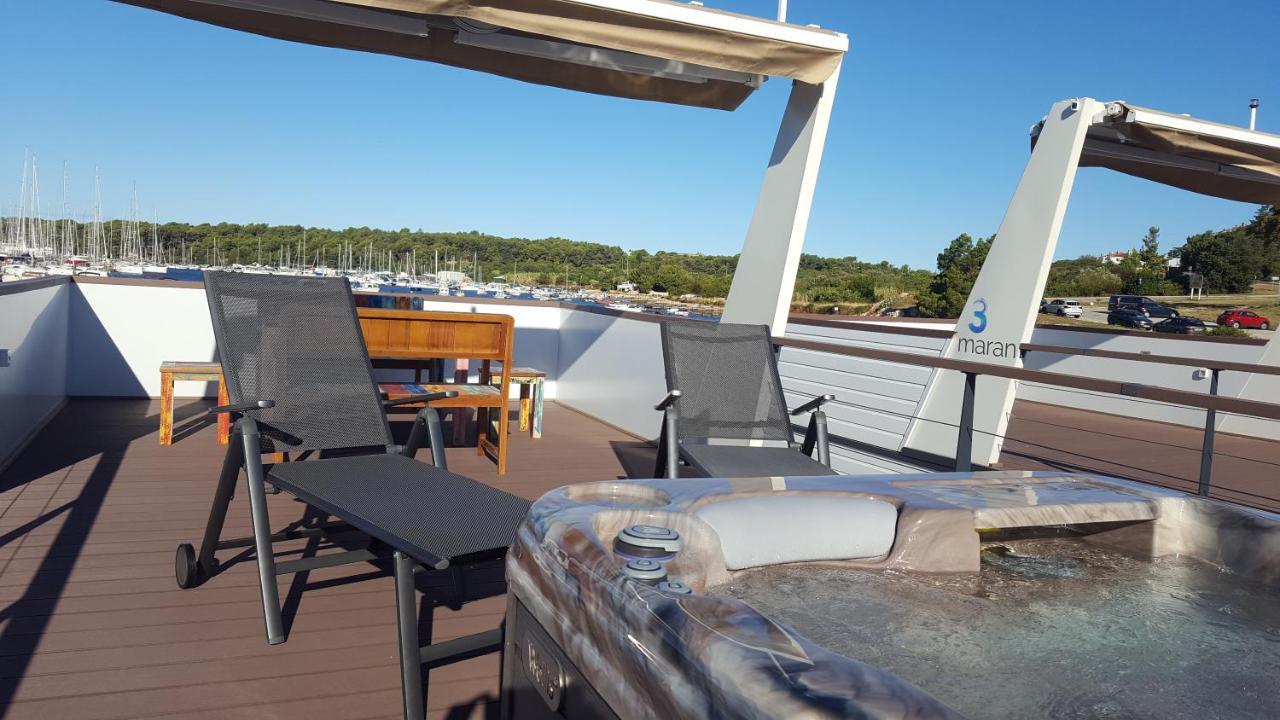 House Boat - Floating House Sofia Hotell PUY Eksteriør bilde