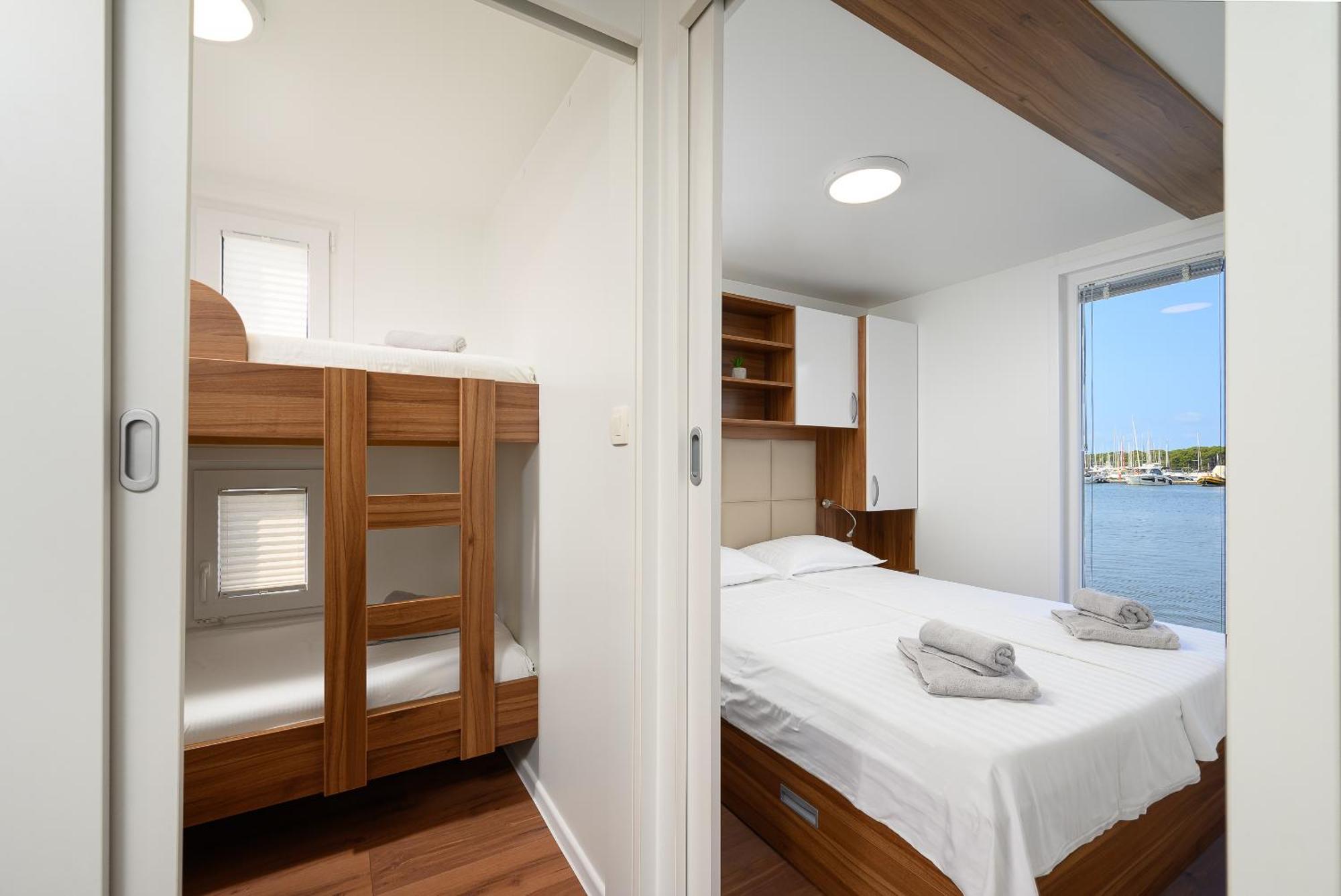 House Boat - Floating House Sofia Hotell PUY Eksteriør bilde